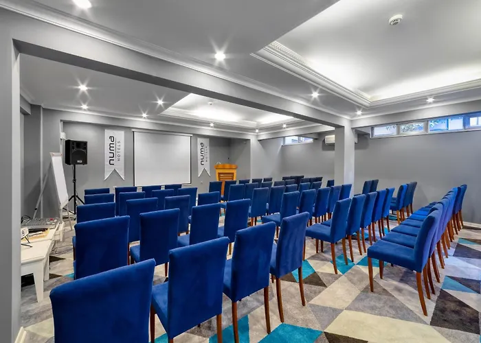 Numa Port Szálloda 4*