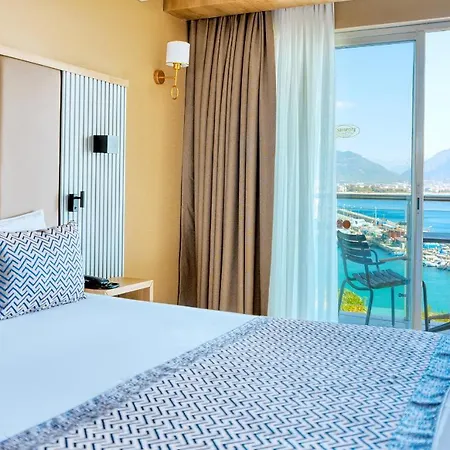 Numa Port 4*