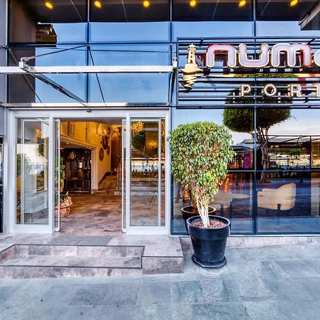 Hotel Numa Port