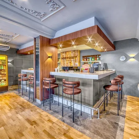 Szálloda Numa Port 4*