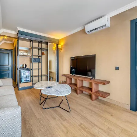 Numa Port 酒店 阿拉尼亚