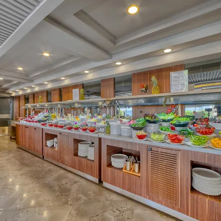 Numa Port Hotel