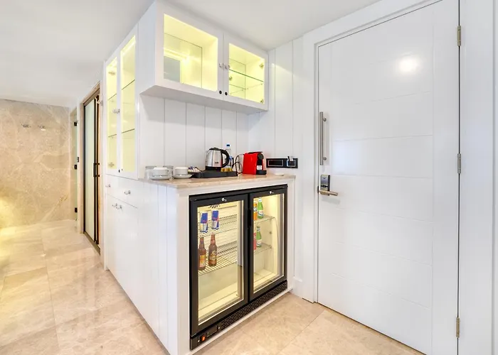 Numa Port Ξενοδοχείο Αλάνια