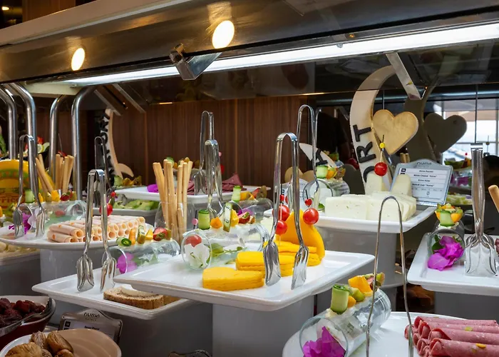 Ξενοδοχείο Numa Port 4*