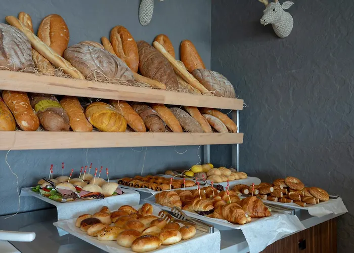 Ξενοδοχείο Numa Port 4*