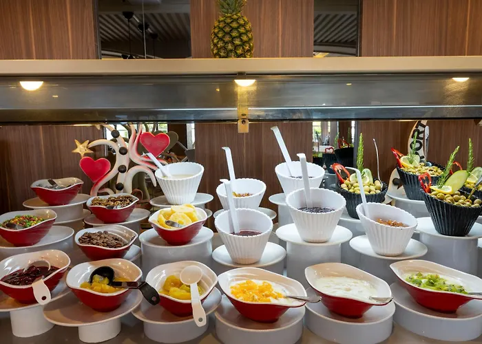 Numa Port Αλάνια