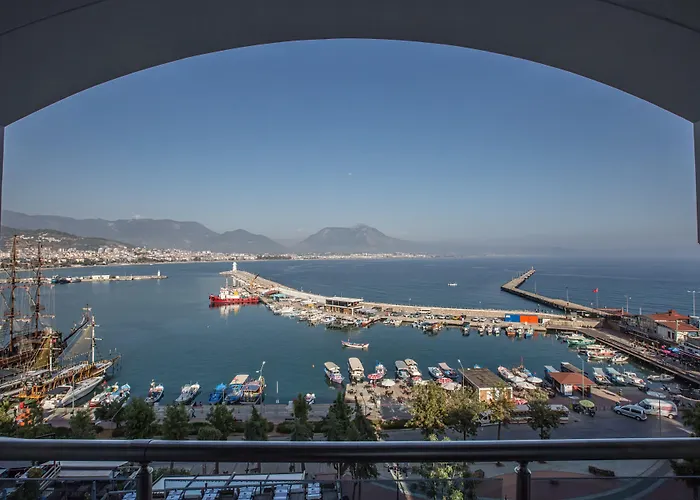 Numa Port Αλάνια
